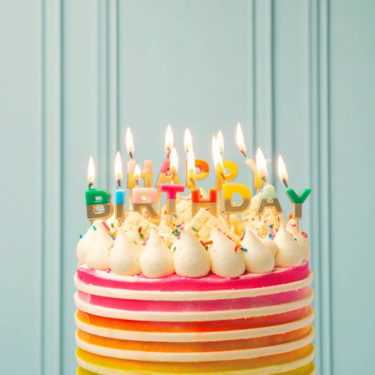 Bougies lettres « Joyeux anniversaire » arc‑en‑ciel Boutique Talking Tables