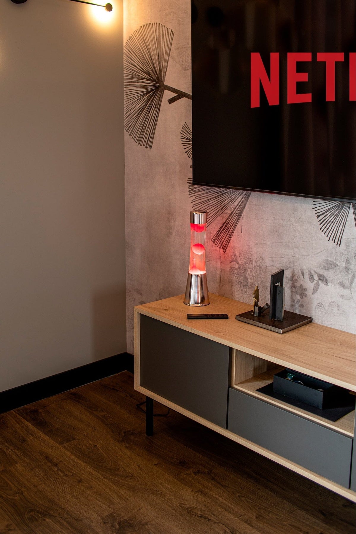 Lampe lave "tower" - Fisura Boutique Fisura