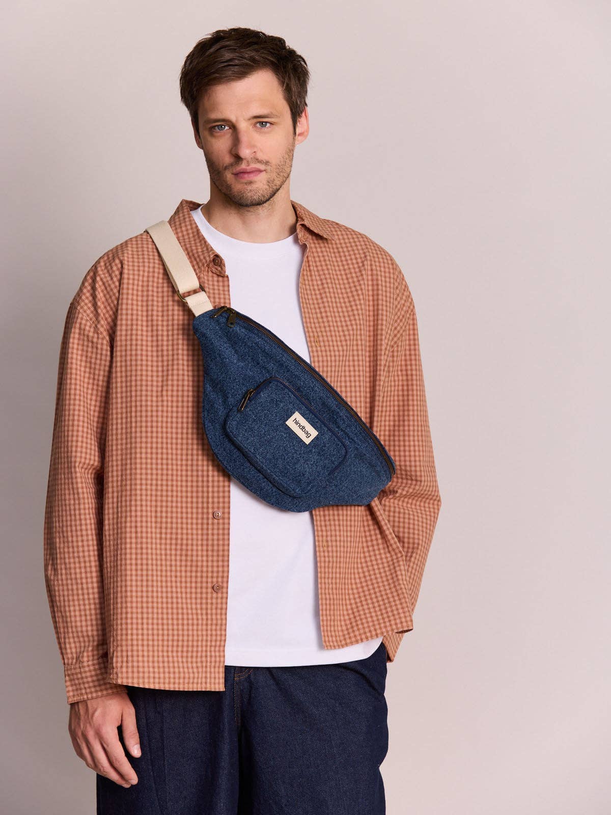 Sac banane XL Sofia x Hindbag denim bleu foncé Boutique Hindbag