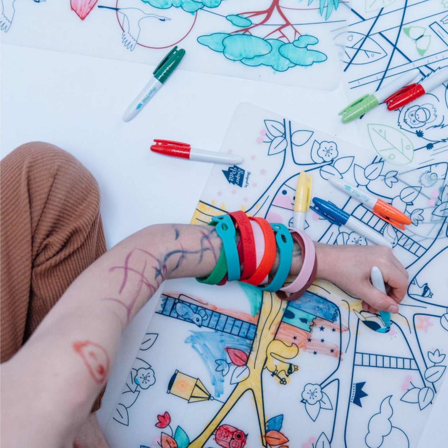 Set de table à colorier Magic Tree – SuperPetit Boutique Super Petit