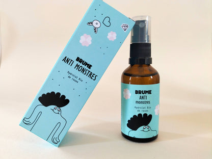 Brume magique anti-monstres à l'eau florale de roses bio