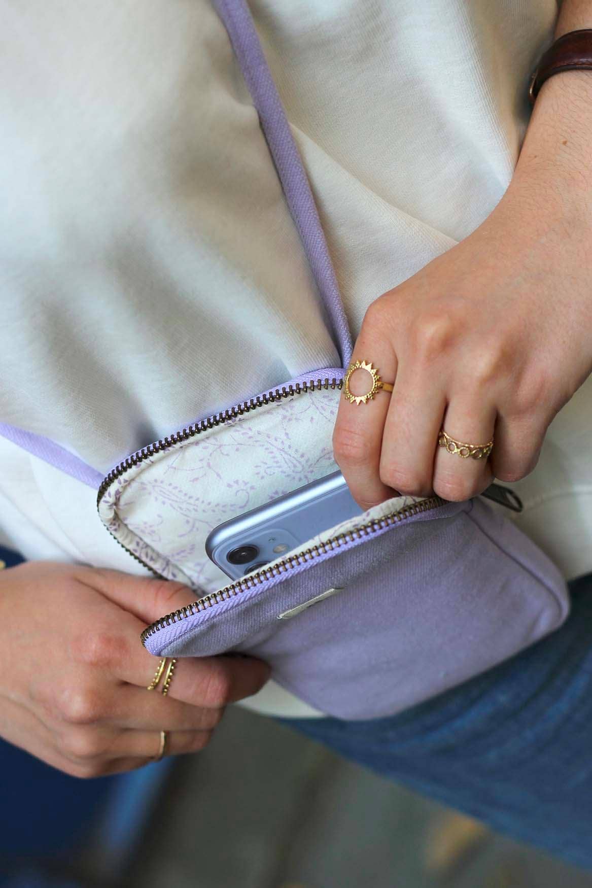 Pochette téléphone Bill lilas - Hindbag - vue 3